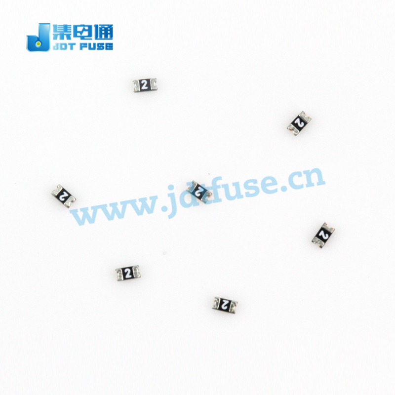 自恢復(fù)貼片保險絲