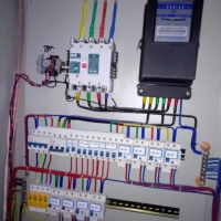 為什么不能用銅線、鋁線代替保險(xiǎn)絲？